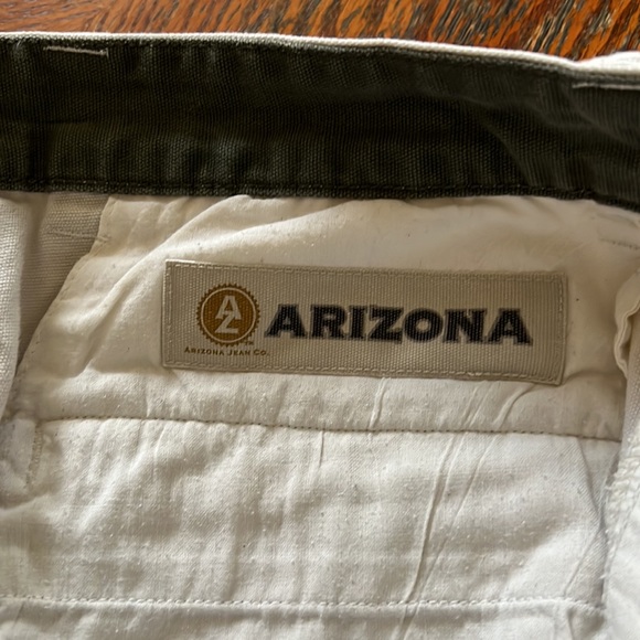 Arizona Pleated Stone Shorts Sz 34 - Picture 3 of 4